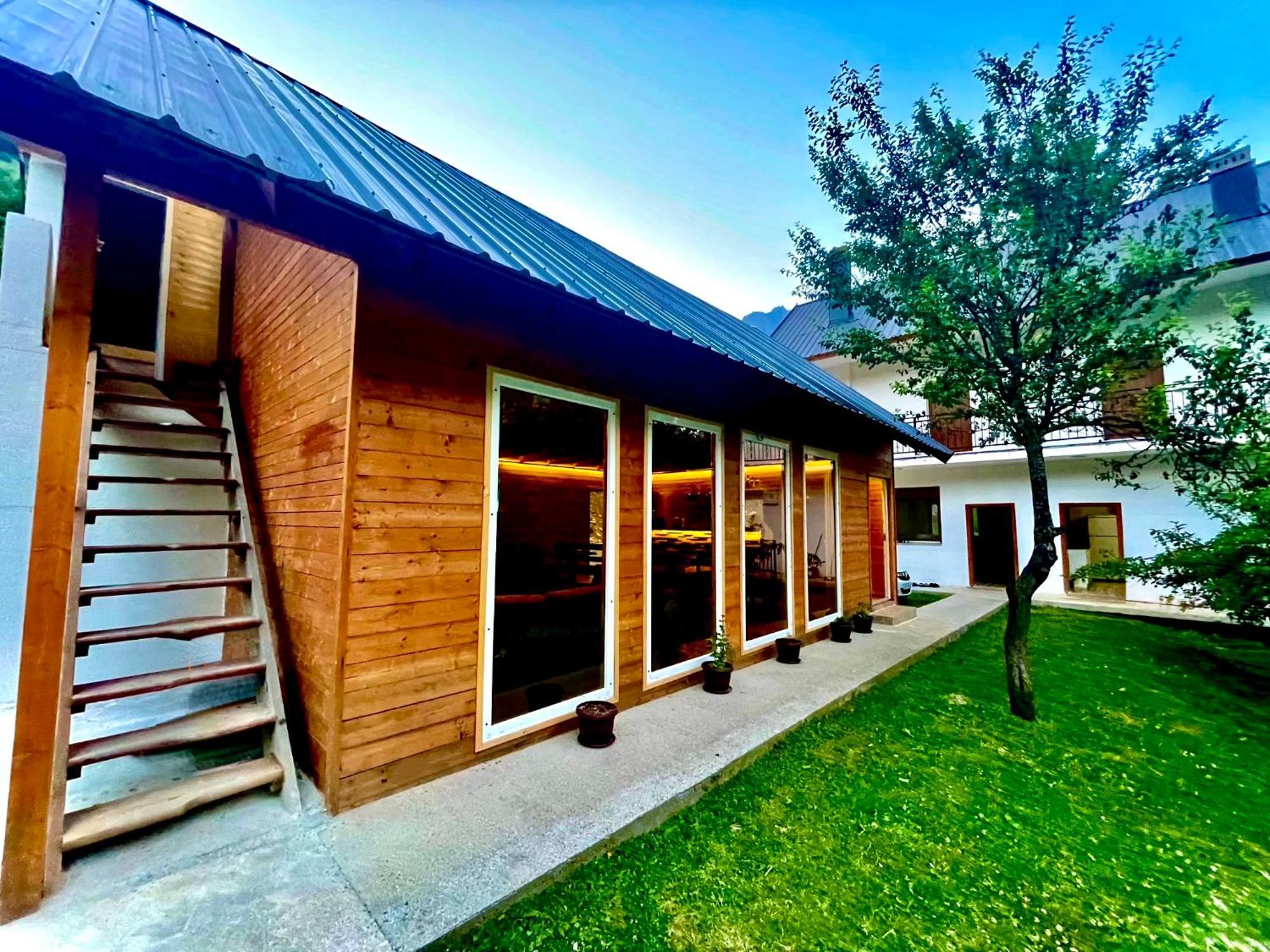 Lazer Cardaku Guesthouse Valbone Luaran gambar