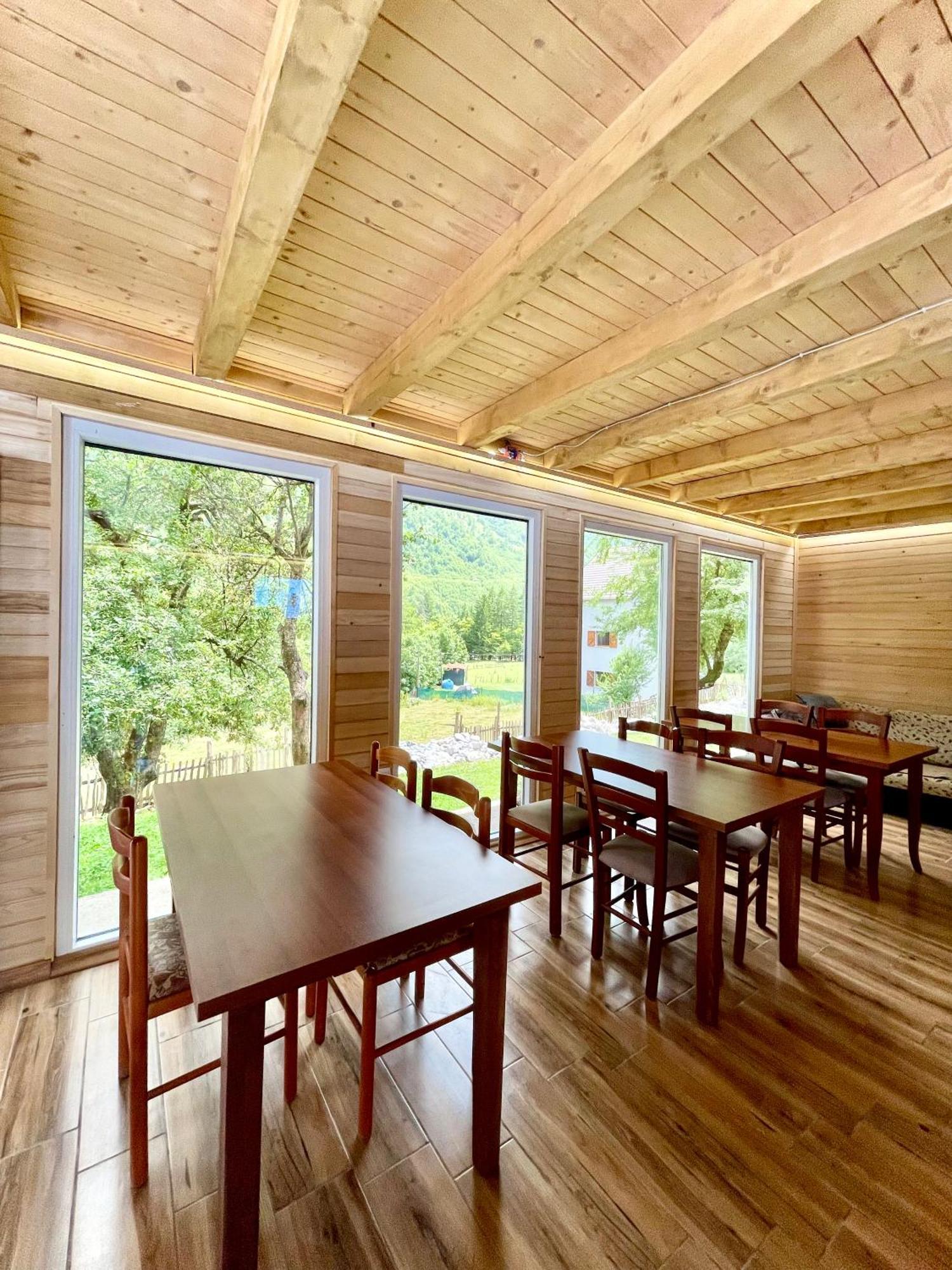 Lazer Cardaku Guesthouse Valbone Luaran gambar